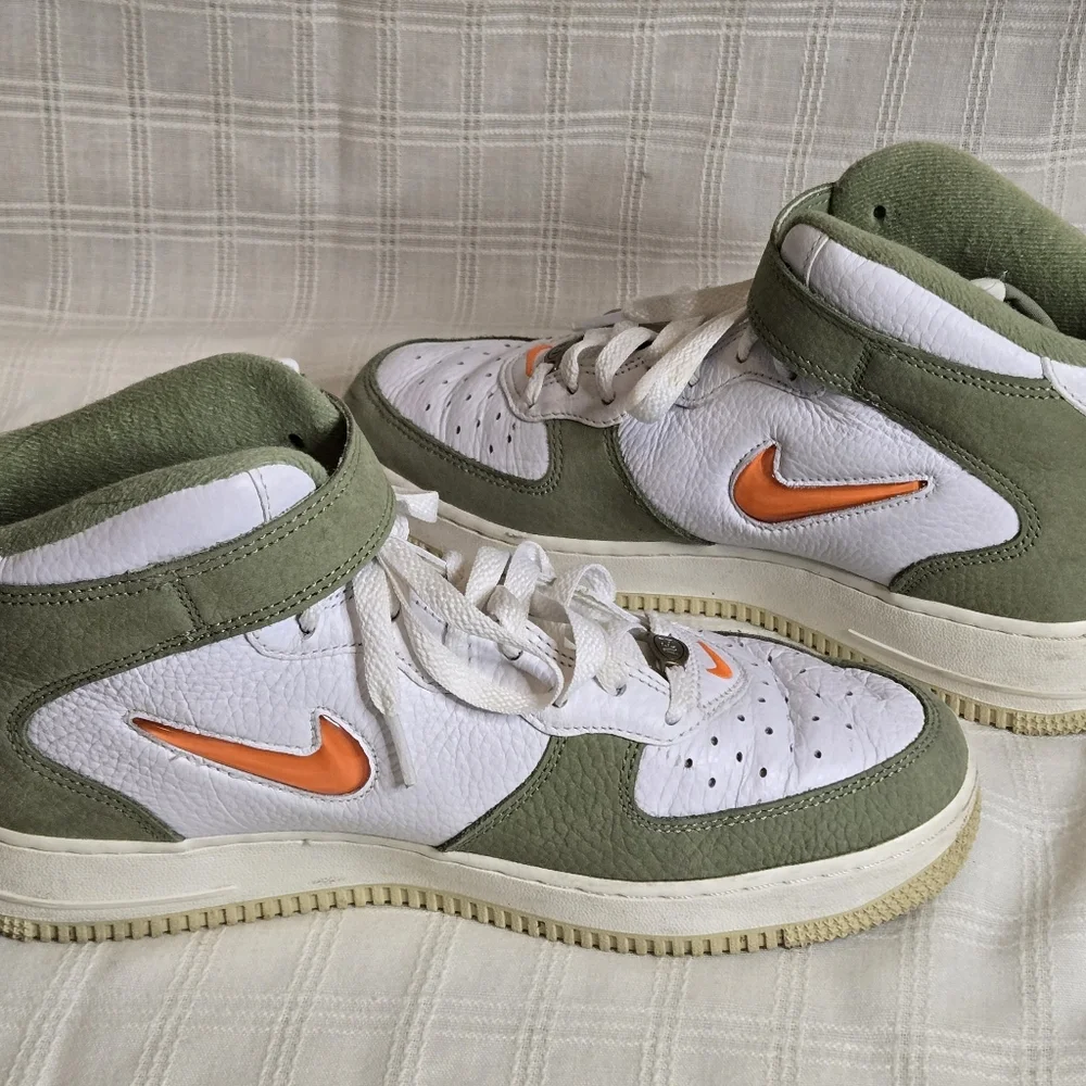 Men's Size 8‎ - Nike Air Force 1 Mid QS "Jewel Oil Green"  Good Condition - Picture 6 of 10